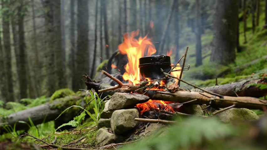 savaari-hutridurga-trek-campfire