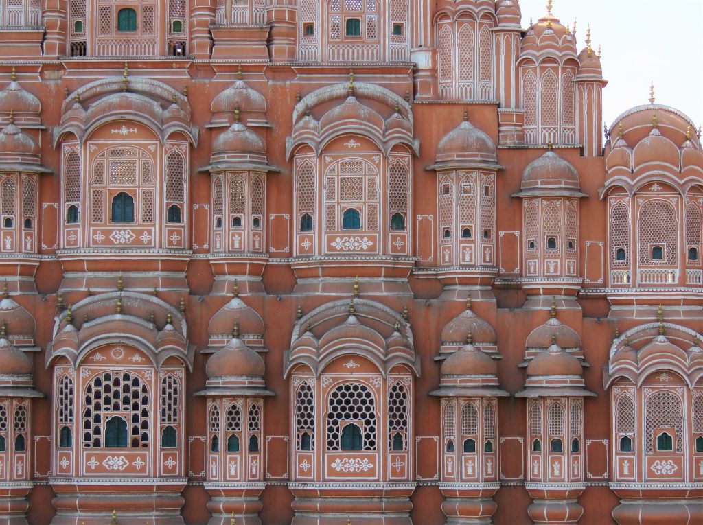 savaari-explore-places-around-jaipur-pink-city