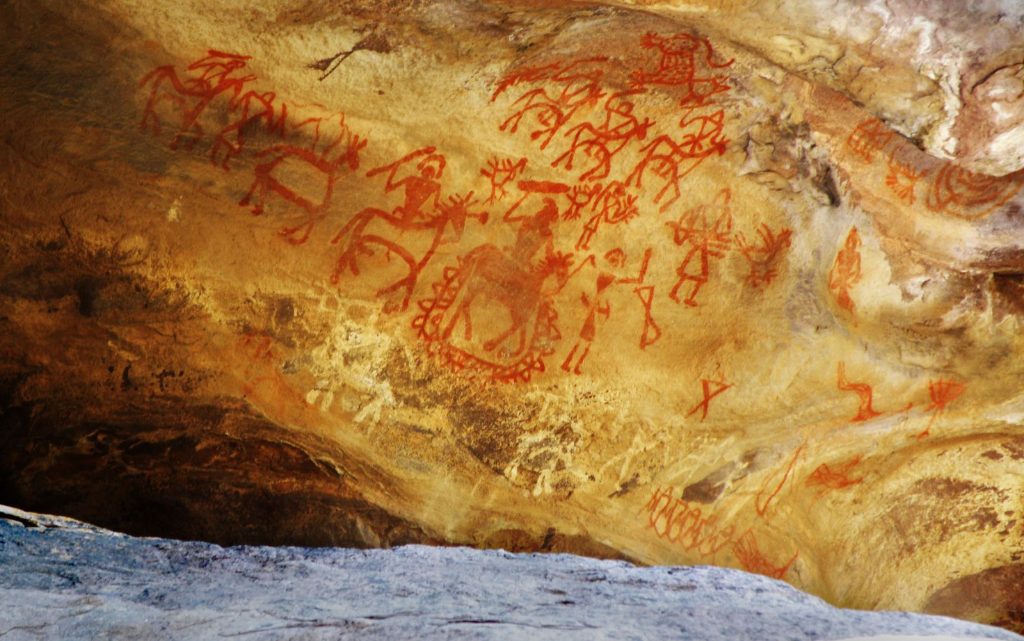 savaari-bhimbetka-caves-tourism