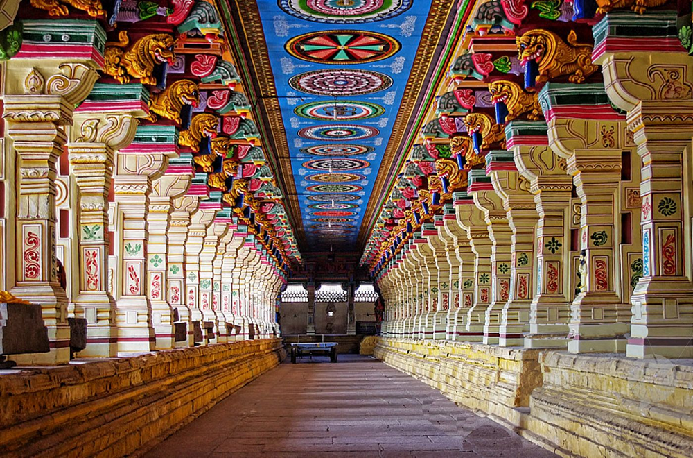 Pillars of Ramanathaswamy Temple 