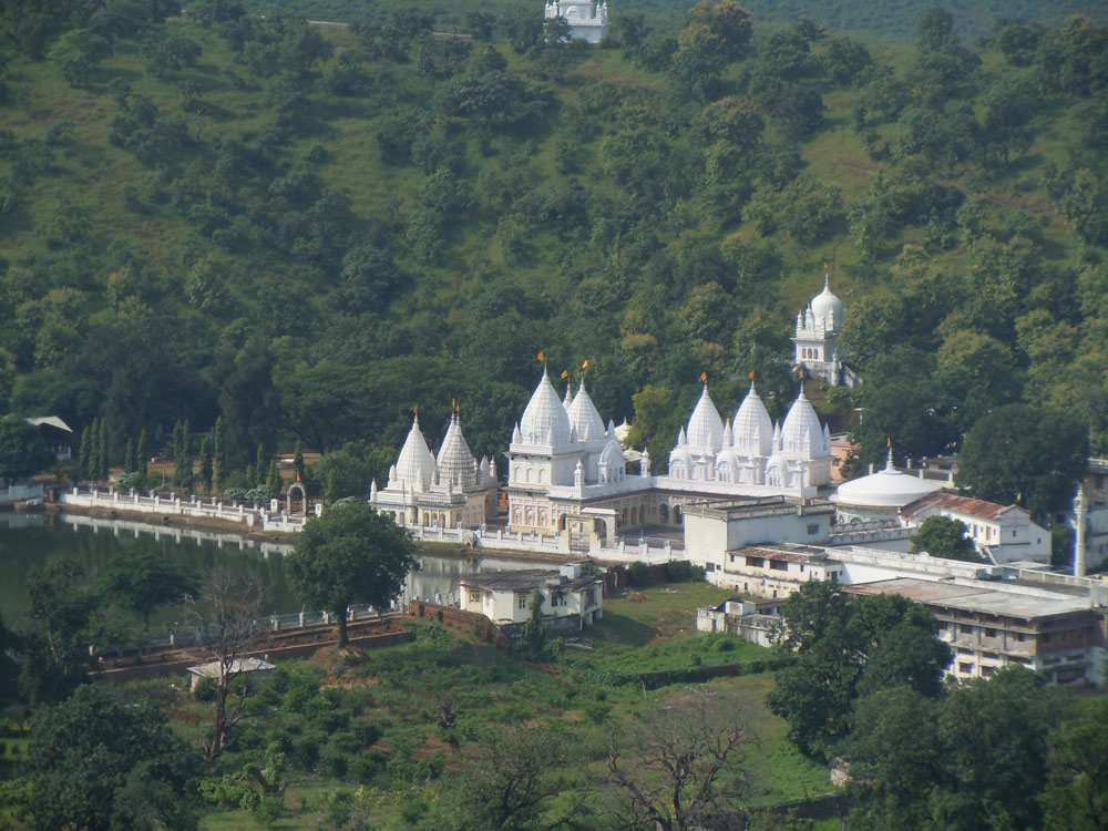 Kundalpur temple