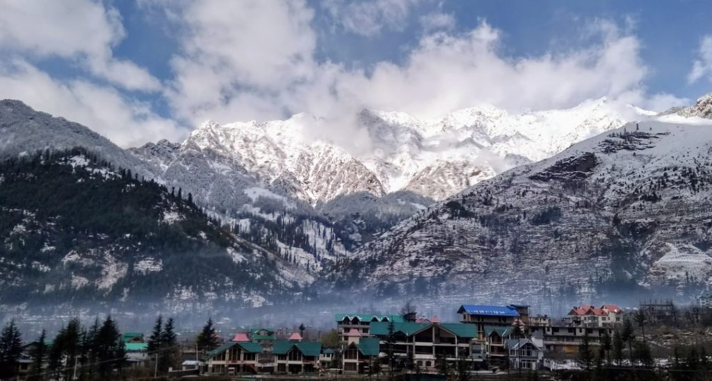 Best places to visit in May in India- Manali
