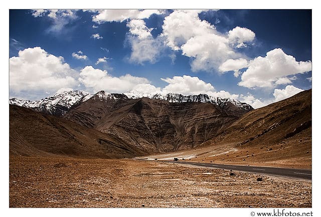 Magnetic Hill in Ladakh (Leh)